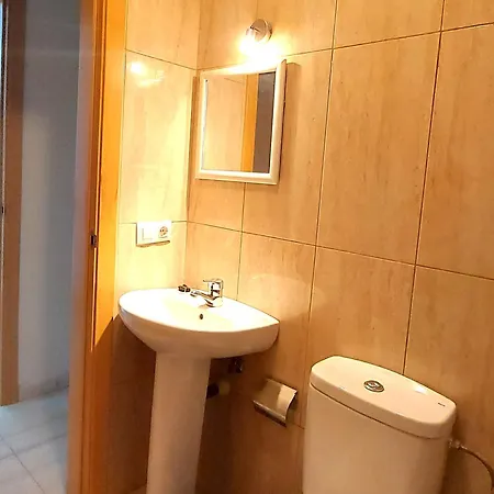 Bedroom With Private Bathroom And Air Conditioning, Inside Shared With Amplious Kitchen And Terrace With Sea View * Σαν Μιγκέλ ντε Αμπόνα